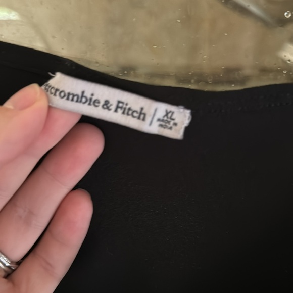 EUC Abercrombie Strappy Tie Front Crop Top - Picture 2 of 3